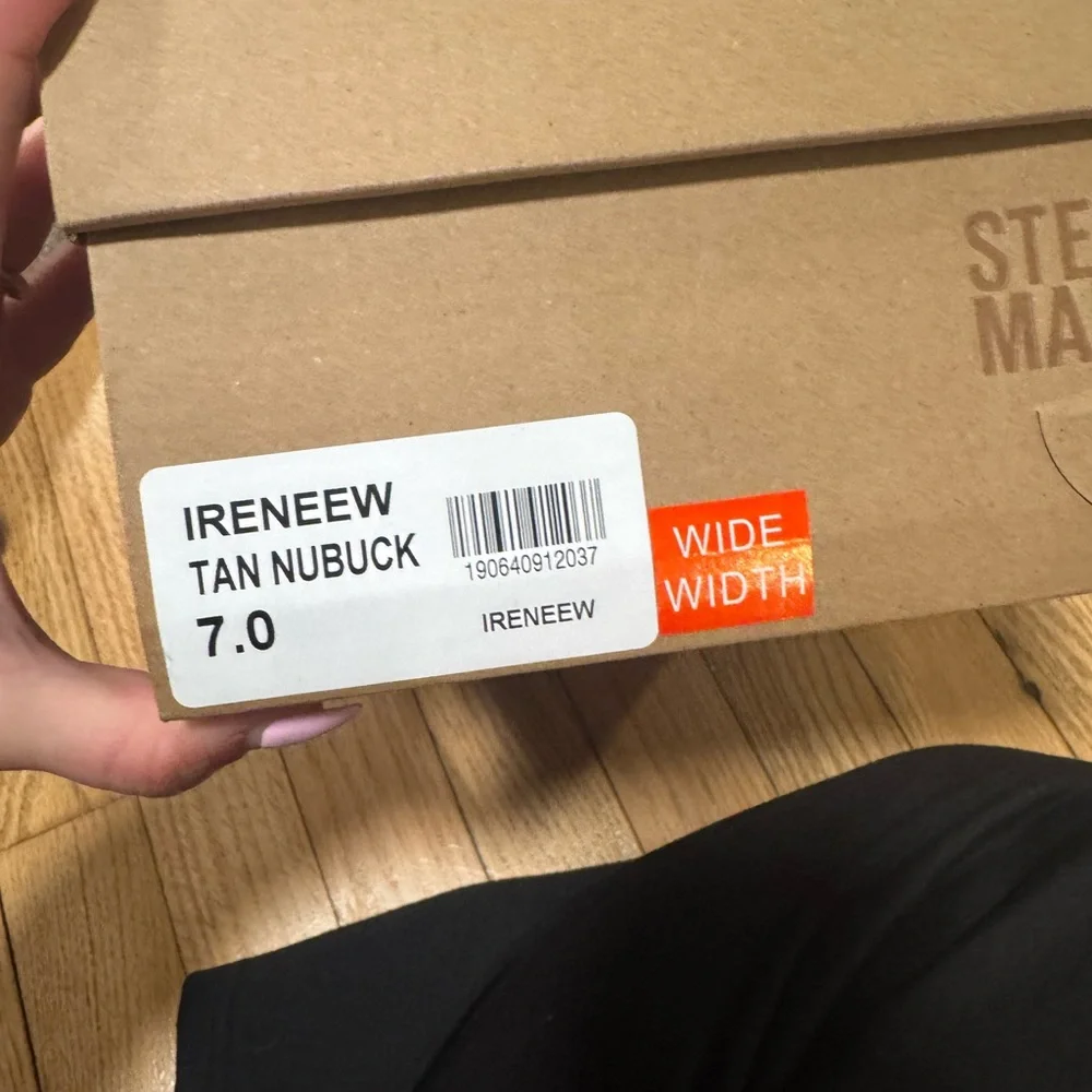Steve Madden Women's Brown Ankle Strap Heels - Picture 3 of 3